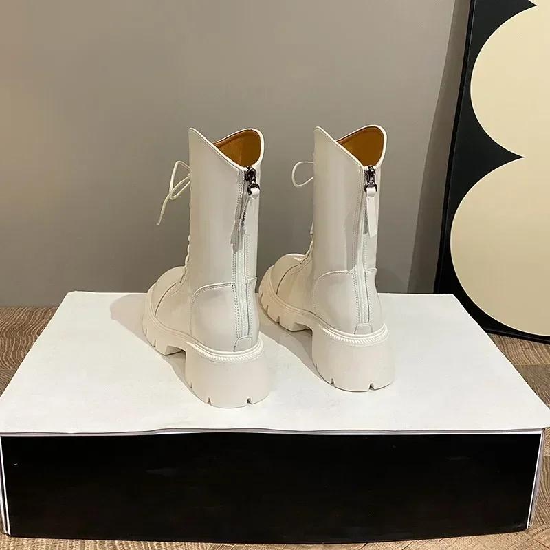 Autumn New Style Women's Boots Lace Up Mid Follow Round Head Fang Hei Rubber Wear-resistant Sole Platform Shoes Outdoor Leisure