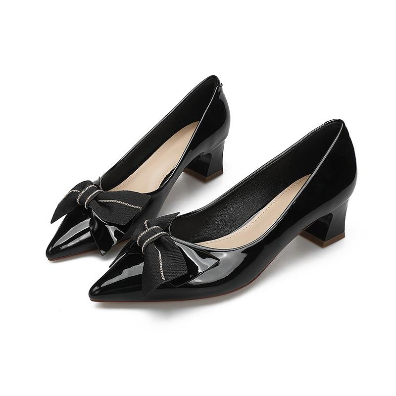 2025 spring new patent leather medium heel single shoes bow red wedding shoes shallow mouth pointed thick heel high heels temperament