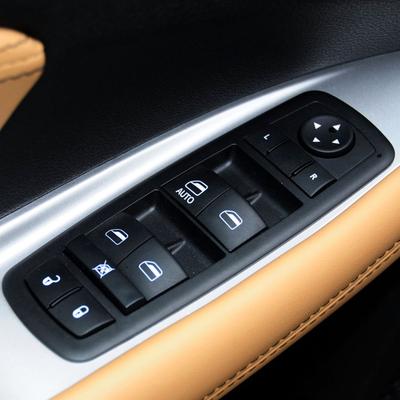 Sprzęt elektryczny – Przełączniki