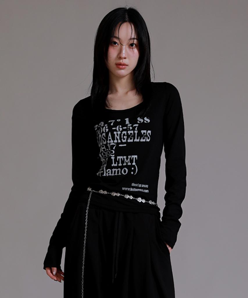 LIKE THE MOST 23.7 Lettering U-Neck T-Shirt_Black