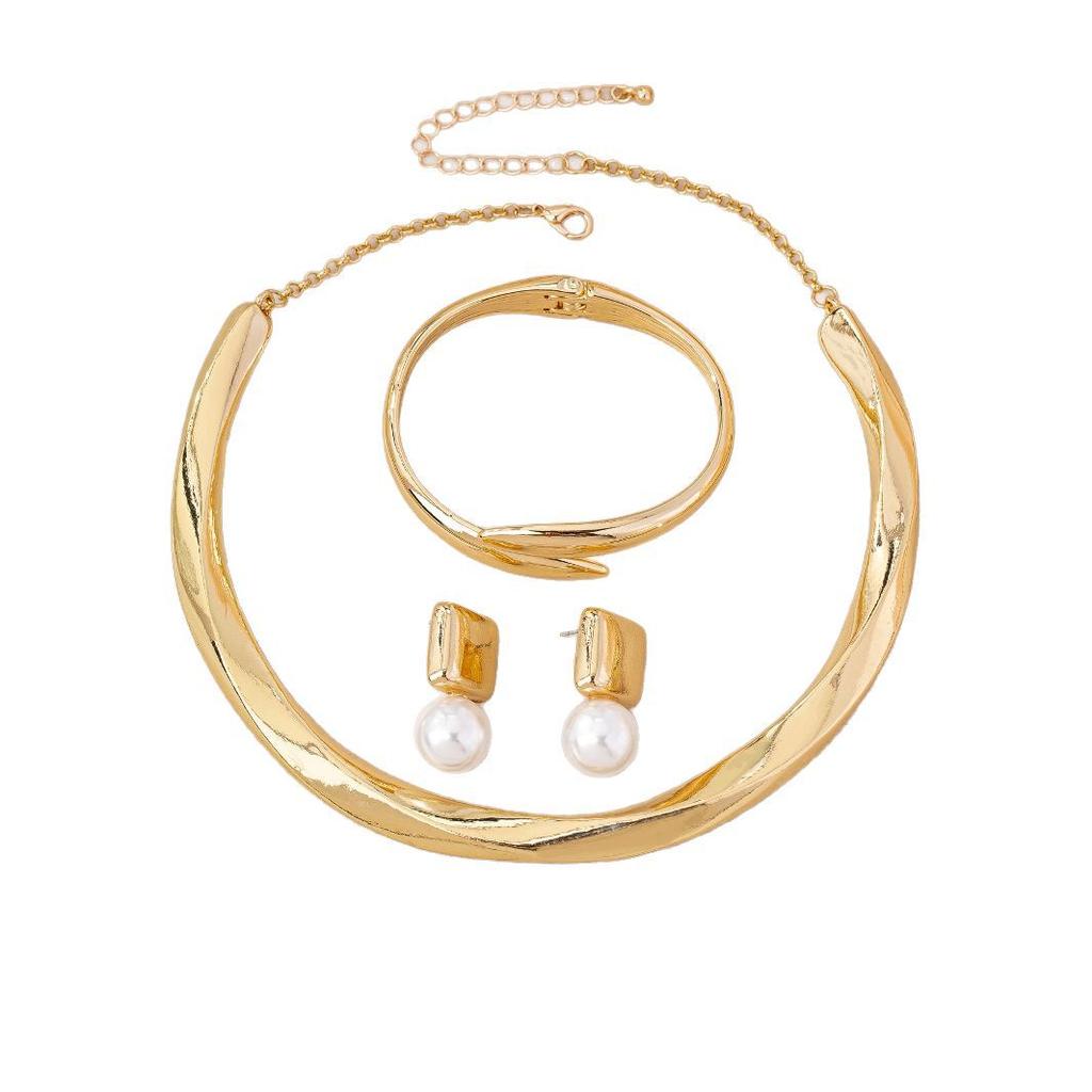 Personalisiertes übertriebenes geometrisches Halsketten-Armband-Ohrring-Set