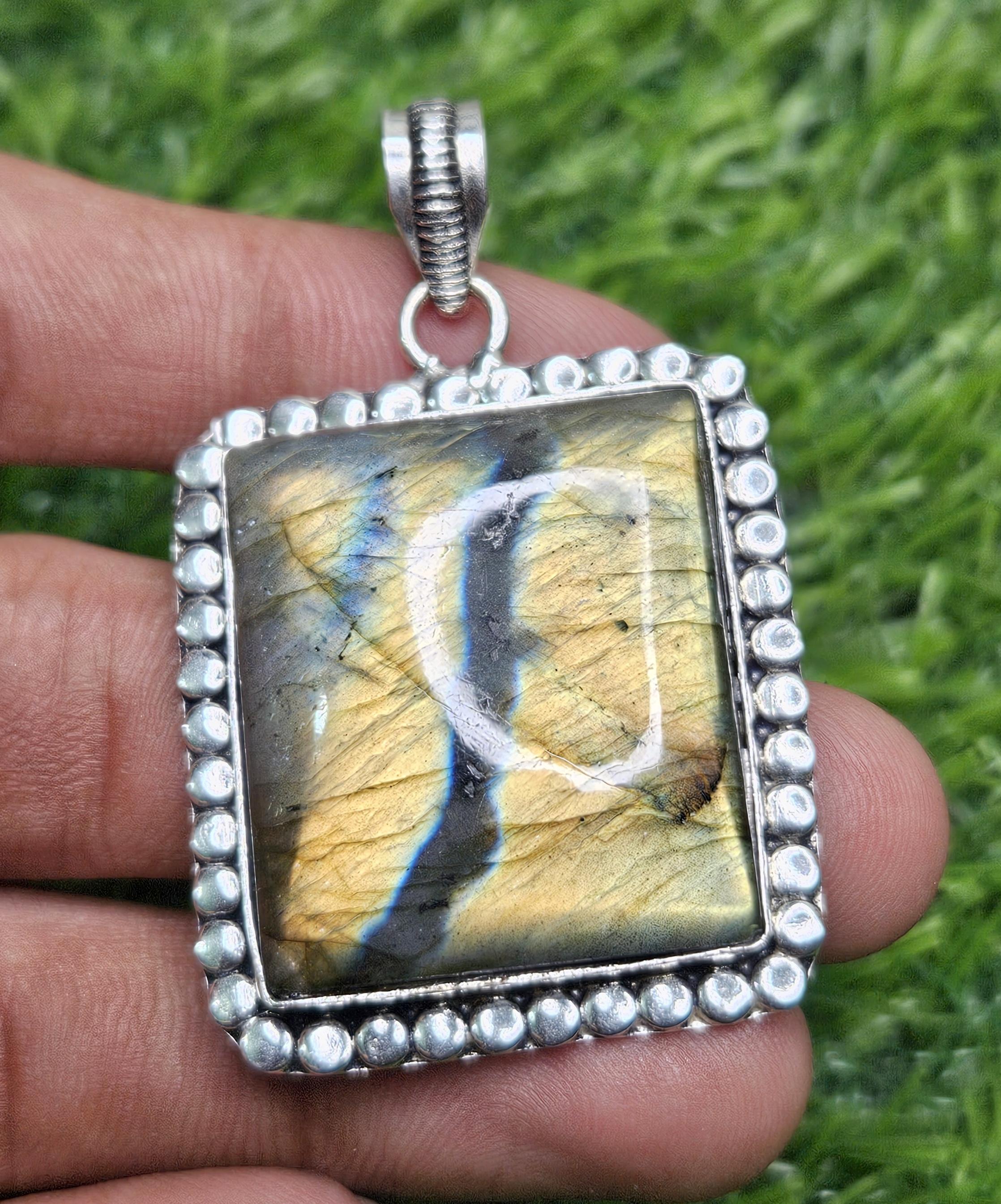 

Подвеска из натурального многоцветного лабрадорита из стерлингового серебра 925 пробы с драгоценным камнем, прямоугольная форма, подвеска из лабрадорита, подарок для нее синий