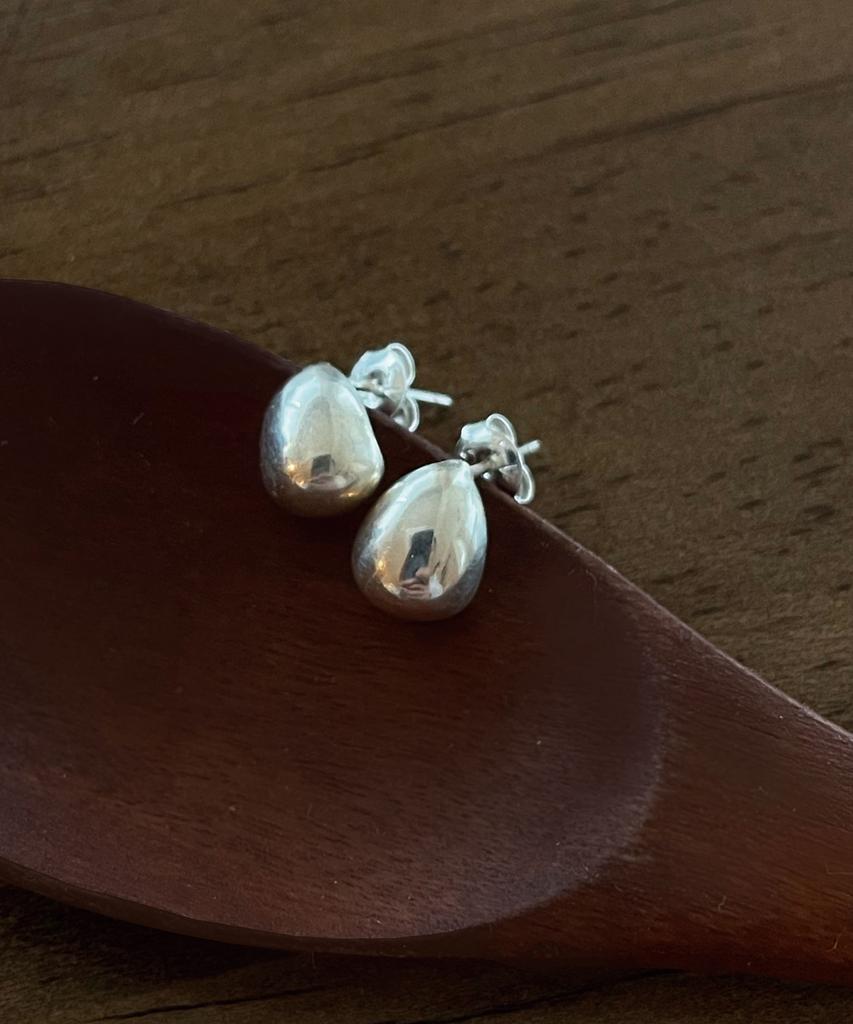 Fluffy Empty Silver Earrings