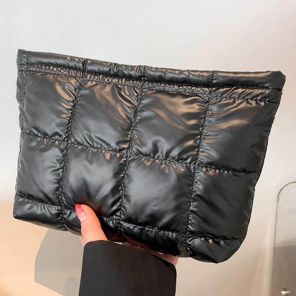 Women Cosmetic Pouch Padded Quilted Toiletry Bag Large Capacity Makeup Organizer Bag Solid Color Travel Cosmetic Bag