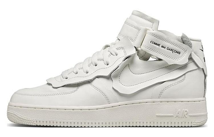 

Nike X Comme Des Garcons Air Force 1 Mid Triple White DC3601-100 38.5