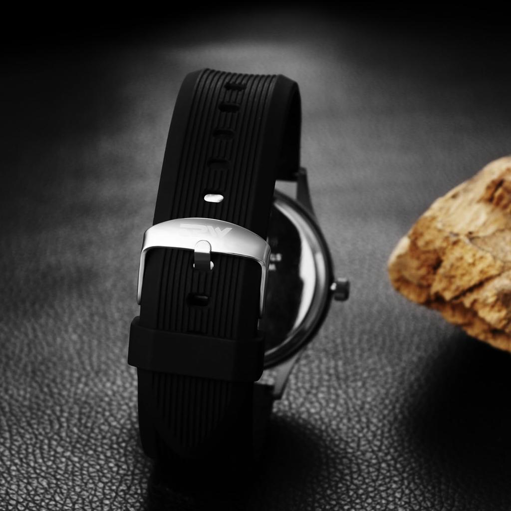 Men's Military Watch with Rubber Strap, Waterproof, Luminous Analog Display, Calendar, Quartz Movement, and Sports Watch - Fashionable Accessory for