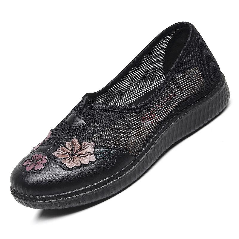 2025 ****** and autumn new old ******* cloth shoes non-slip s**t-soled mother shoes one pedal mesh shoes breathable women's shoes elderly shoes