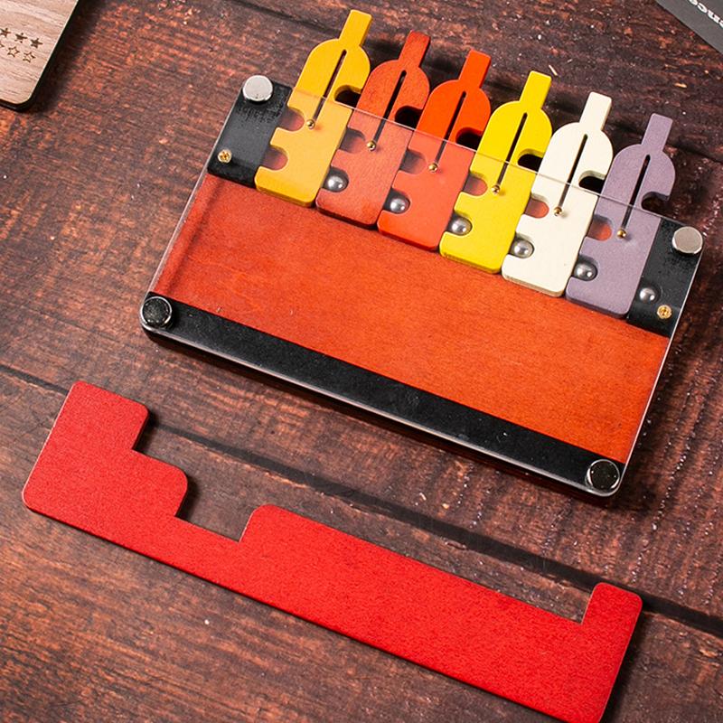 Bunter hölzerner Kellnertablett-IQ-Labyrinth-Puzzle-Ball-Roll-Gehirnjogger für Erwachsene und Kinder, lehrreiches intellektuelles Spiel