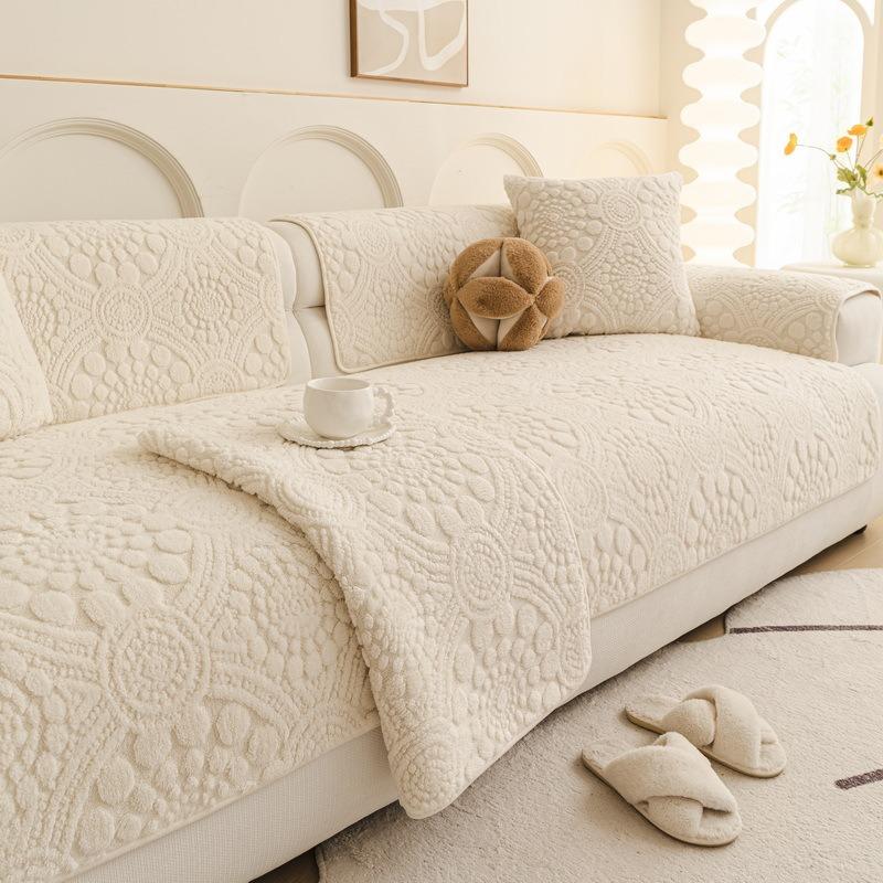 1PC Plush Sofa Cushion Winter Warm Dust-proof Universal Sofa Cover Cloth Towel Cream Style Thicken Pet Mat for Living Room Dcor