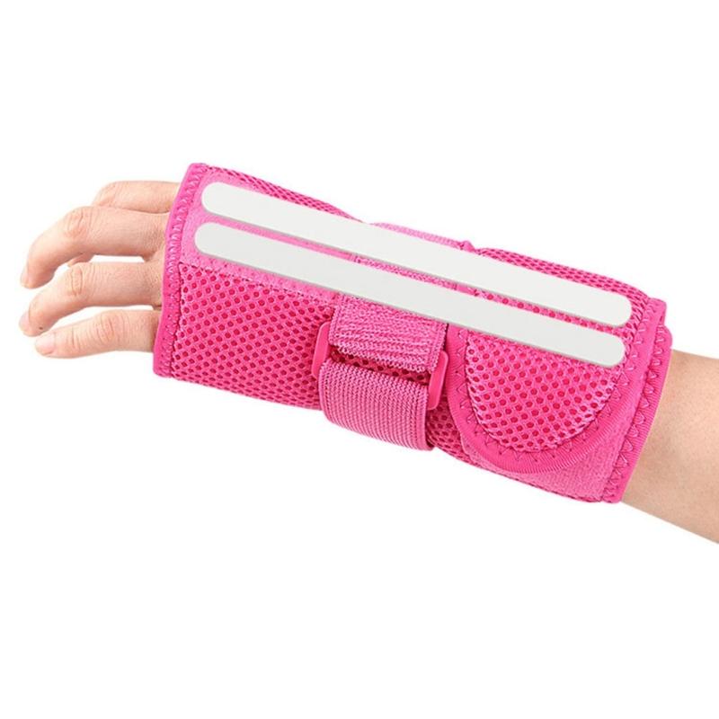 Ergonomic Left and Right Hand Wrist Splint Wrist Brace Adjustable Strap Systems Comfort Padding for Daily Activities