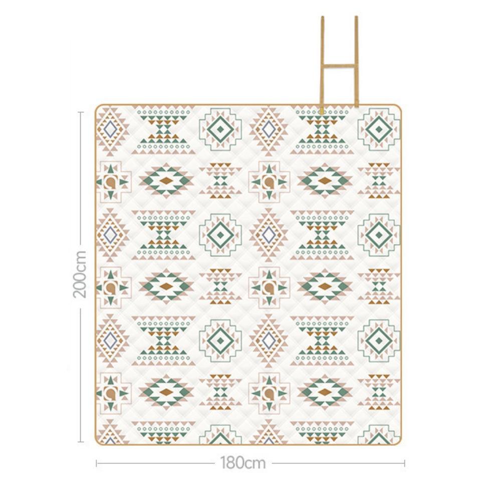 

Foldable Beach Mat Thicken Picnic Blanket Outdoor Picnic Mat for Beach/Camping/ Lawn 180*200cm