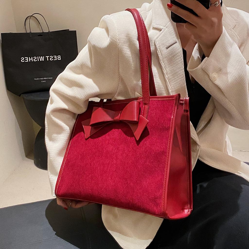Borsa Tote in Velluto di Grande Capacità da Donna, Borsa a Spalla Premium Retrò con Texture ad Arco per Pendolari