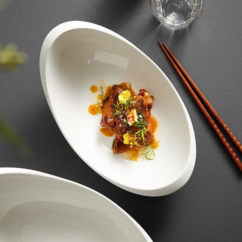 Nordic Style Ceramic Dinner Plate
