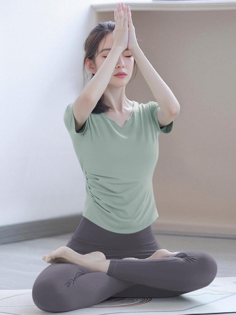 Women's Yoga Suit Set: 2026 High-End Tummy Concealing Pilates & Fitness Short Sleeve Top