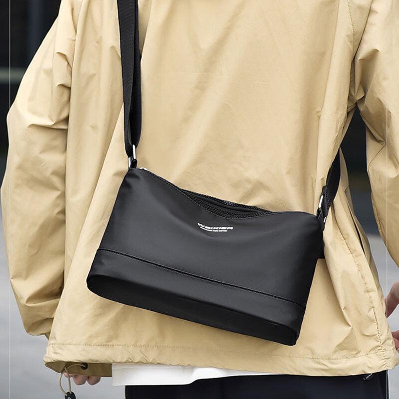 Men s Lightweight Multi-Compartment Shoulder Bag