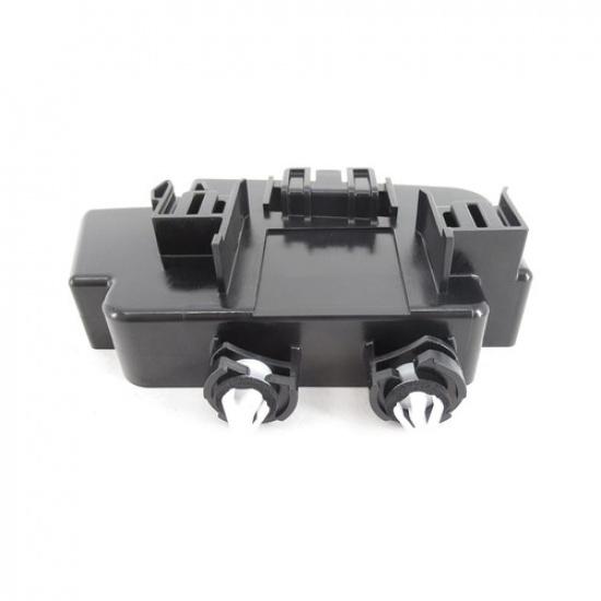 Car Left Rear Side Tail Light Bracket 52563-35040 For Toyota 4Runner 2010 - 2024