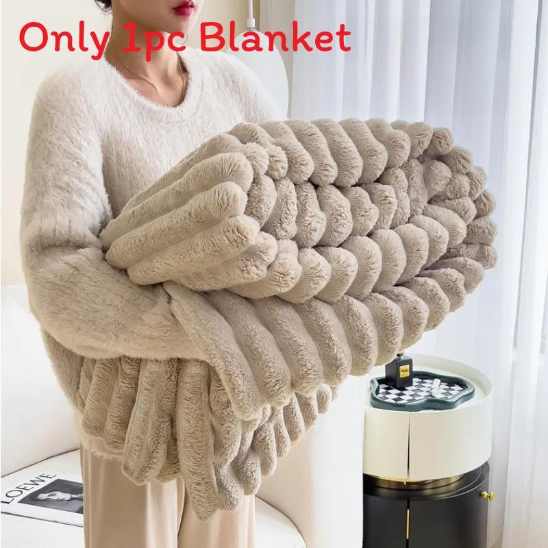 Multicolor Plush Milk Velvet Blanket With Soft Fabric For Relaxing Nap Time
