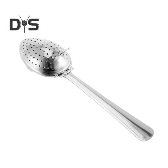 

Чайный диффузор из нержавеющей стали с крючком, мелкими отверстиями, фильтром для заваривания листового чая и кофе, портативным заварником для дома и путешествий A 1pc серебряный