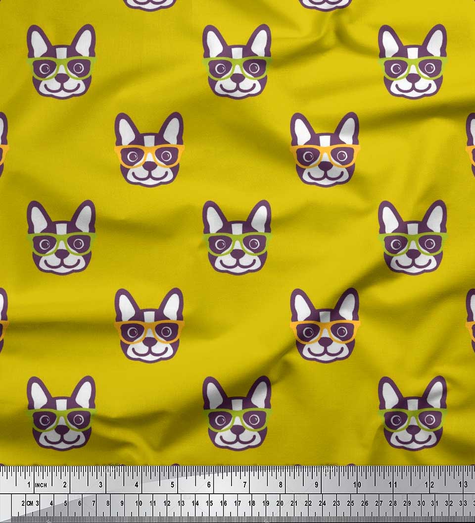 

Характеристики японської креп-сатинової тканини Soimoi та тканина з принтом на морді собаки бостонського тер’єра 1 метр 42 дюйма 42 Inch Wide - Poly Crepe жовтий