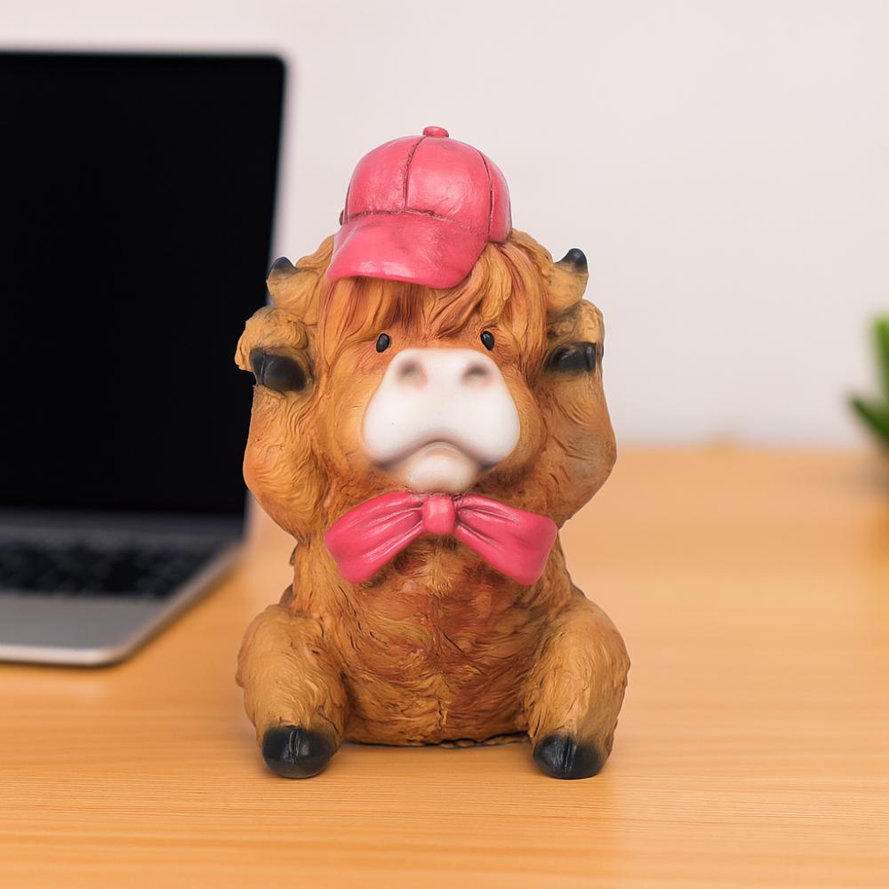 Realistic Highland Cow Decor Resin Animal Action Figure Cartoon Cow Ornament  Kids Birthday Gift