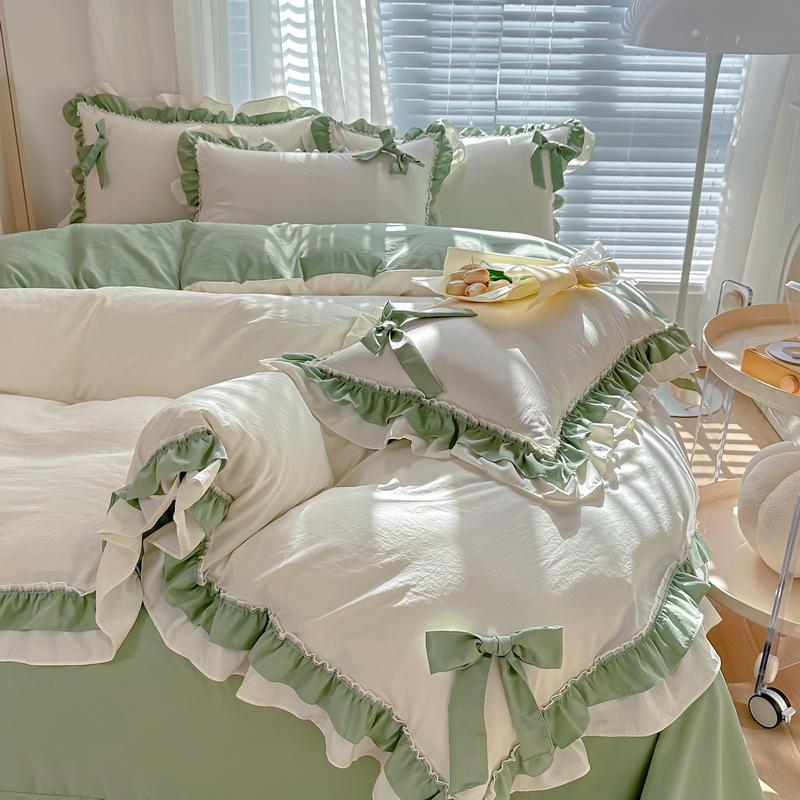 Lace Bedding Four-piece Girl Heart Skin-friendly Comfortable Washed Sheets Quilt Cover Pillowcase