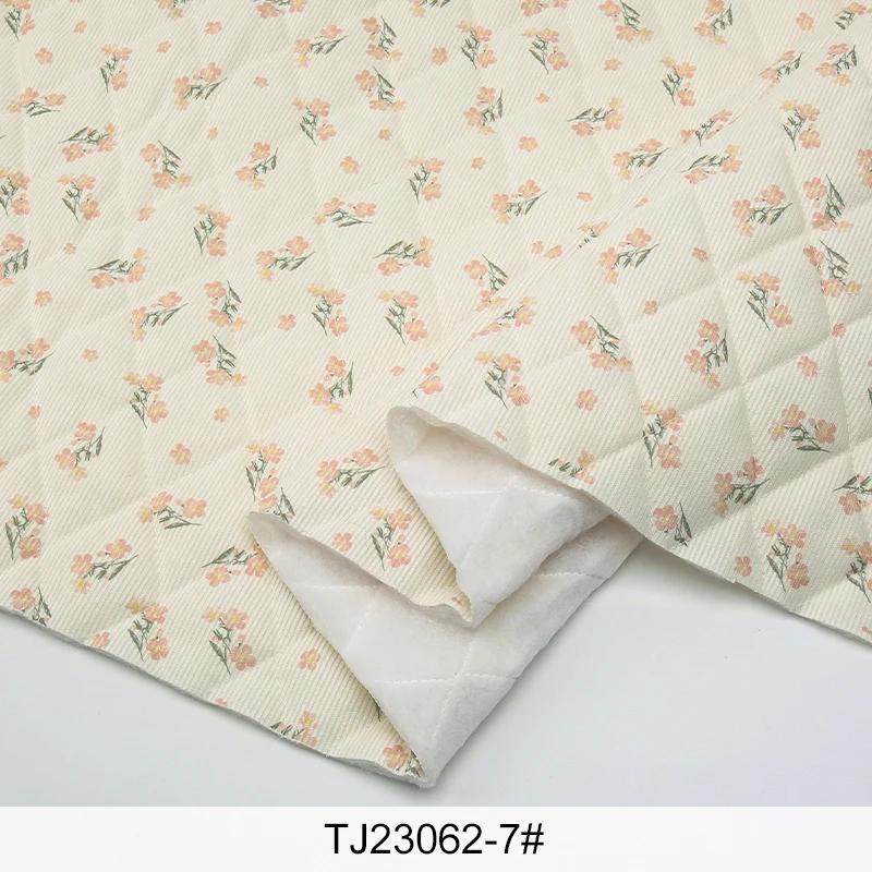 0.5m/1m/2m Thicken Small Bear Printed Corduroy Quilted Cotton Fabric for Sewing Jackets Handmade DIY Children's Clothing Fabric