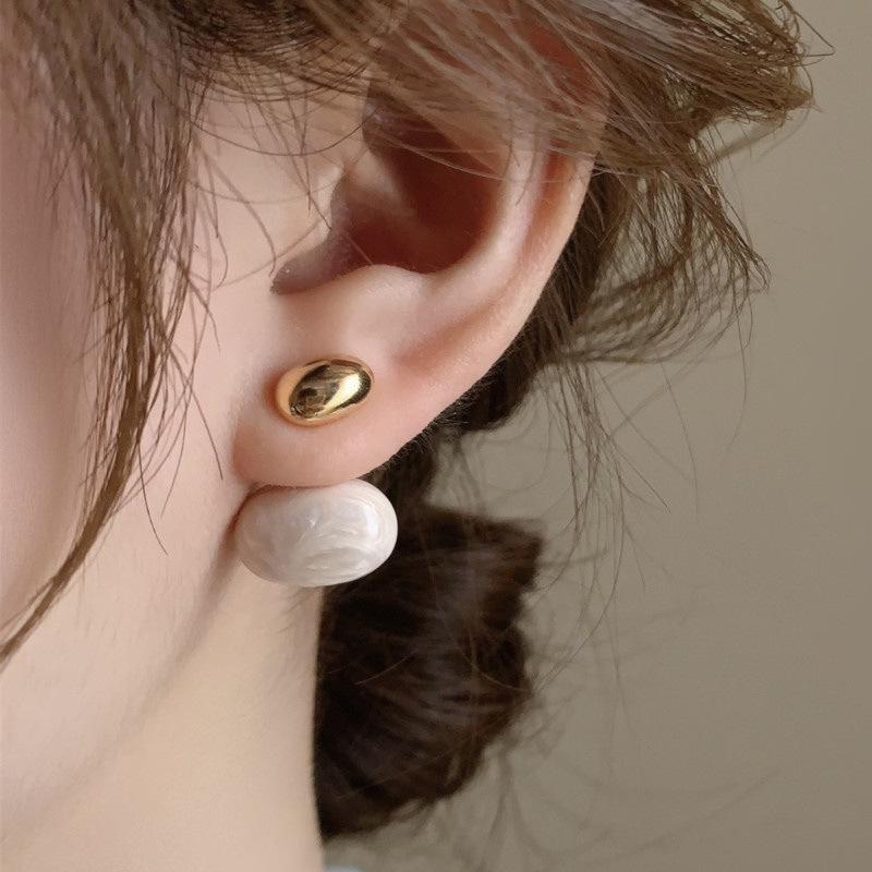 New Vintage Heart Drop Earrings Baroque Pearl Earrings Gold Color Round Earclip Women Temperament Elegant Jewelry Party Gifts