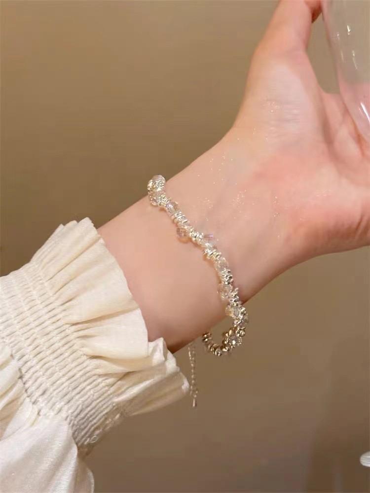 Fragment Silver Refined Pearl Bracelet For Women Timeless Fashion Accessory