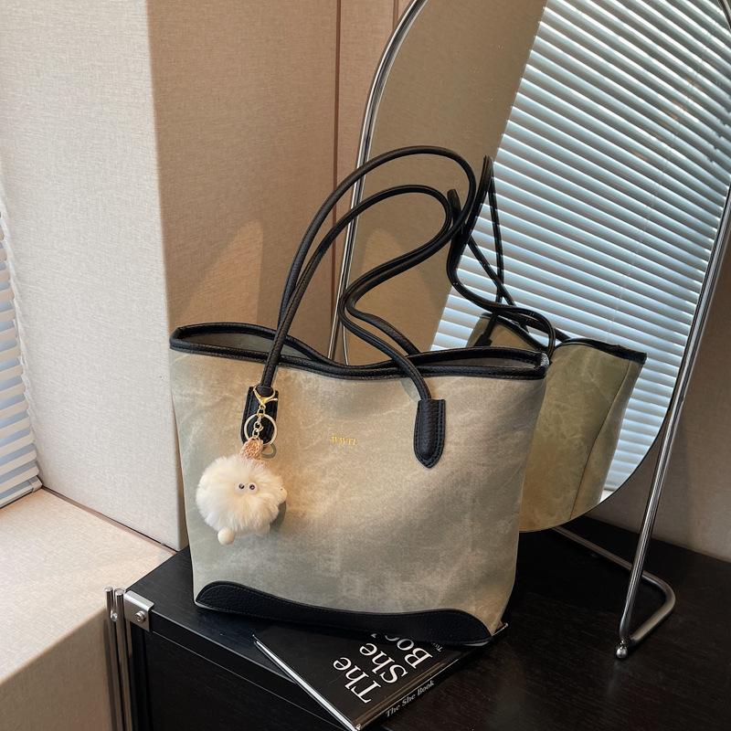 Casual Large-capacity Tote Bag Women's New Summer Fashion Retro Shoulder Bag Class Commuter Bag