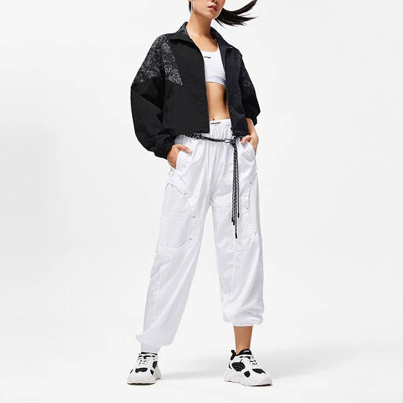 Li Ning Fitness Series Full Print Short Loose Sports Windbreaker Women Outerwear Black AFDT498-3