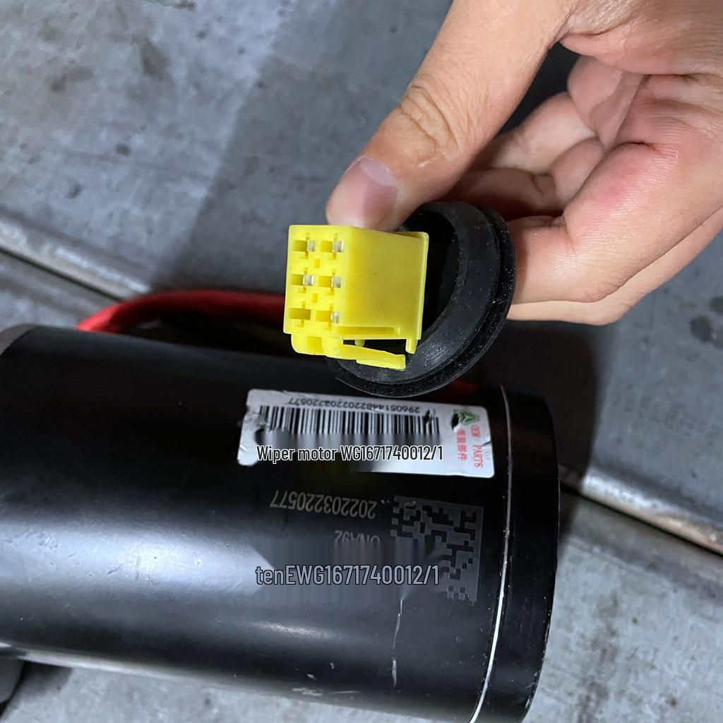 Sinotruk Howo & Haohan Wiper Motor AZ1651740010