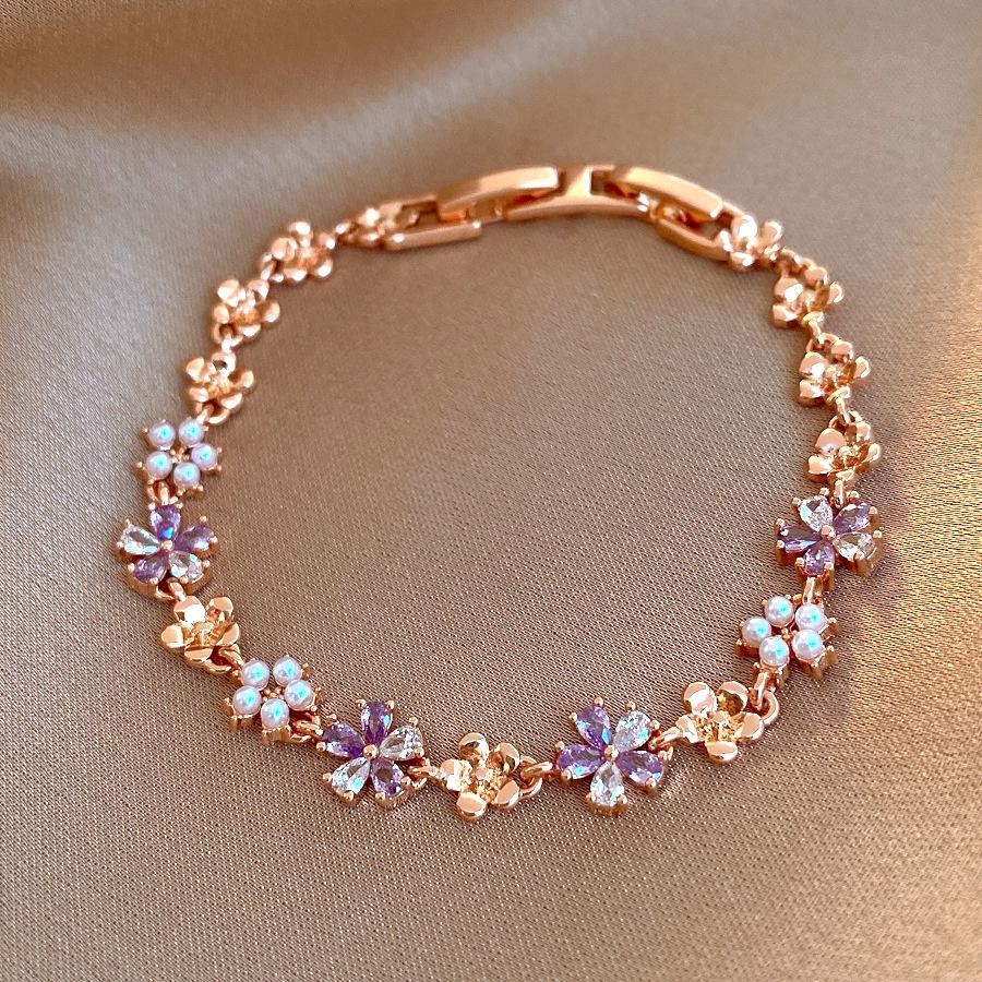 Korean sweet and delicate zircon flower buckle pearl bracelet bracelet versatile jewelry women