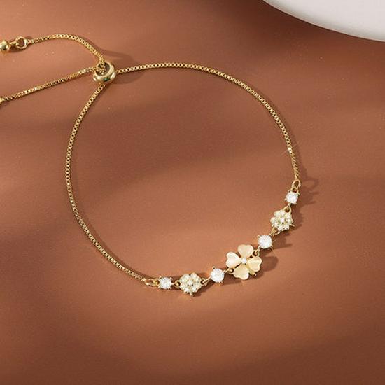 Lucky Four-Leaf Clover Bracelet - Unique High-End Women's Jewelry Gift