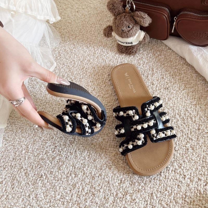 Genuine Leather Flat-bottomed Cool Slippers Women's Summer Wear New with Skirt Rhinestone Slippers