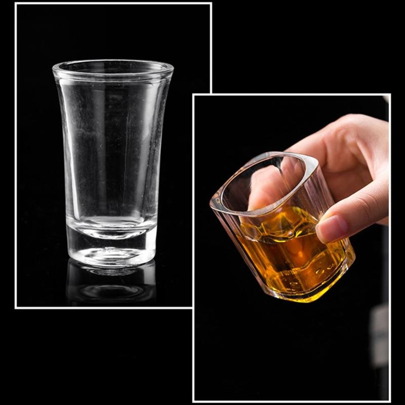 Sada 4 ks sklenic na panáky s těžkou základnou 50 ml sklenice na víno na whisky Průhledný, nerozbitný pohárek na vodku Tequila Bar