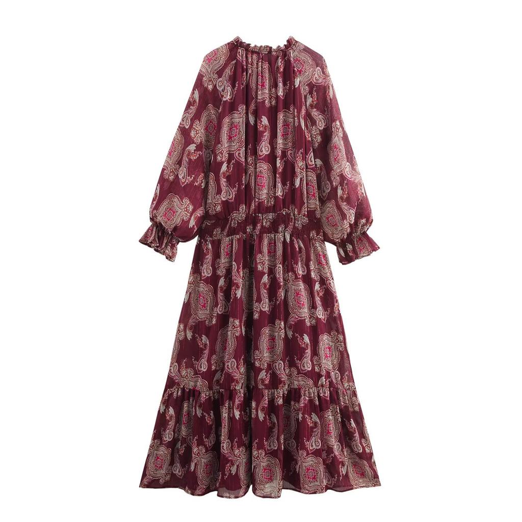 Spring and summer new women's clothing, European and American style fashion simple metal line printing long dress