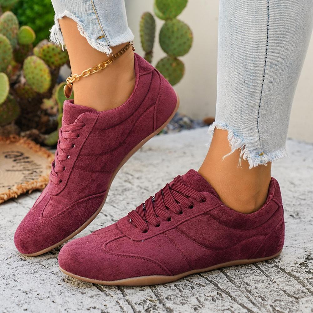Autumn Plus Size Vintage GAT Sneakers Women Lightweight Comfortable Flat Casual Shoes Retro Training Shoes