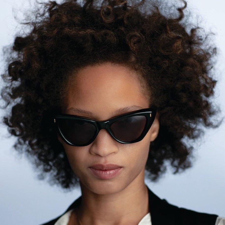 4702 Personalized Cat'S Eye Retro Sunglasses 2024 Fashionable Rice Nails Plain And Thin Glasses, Fashionable Street Sunglasses