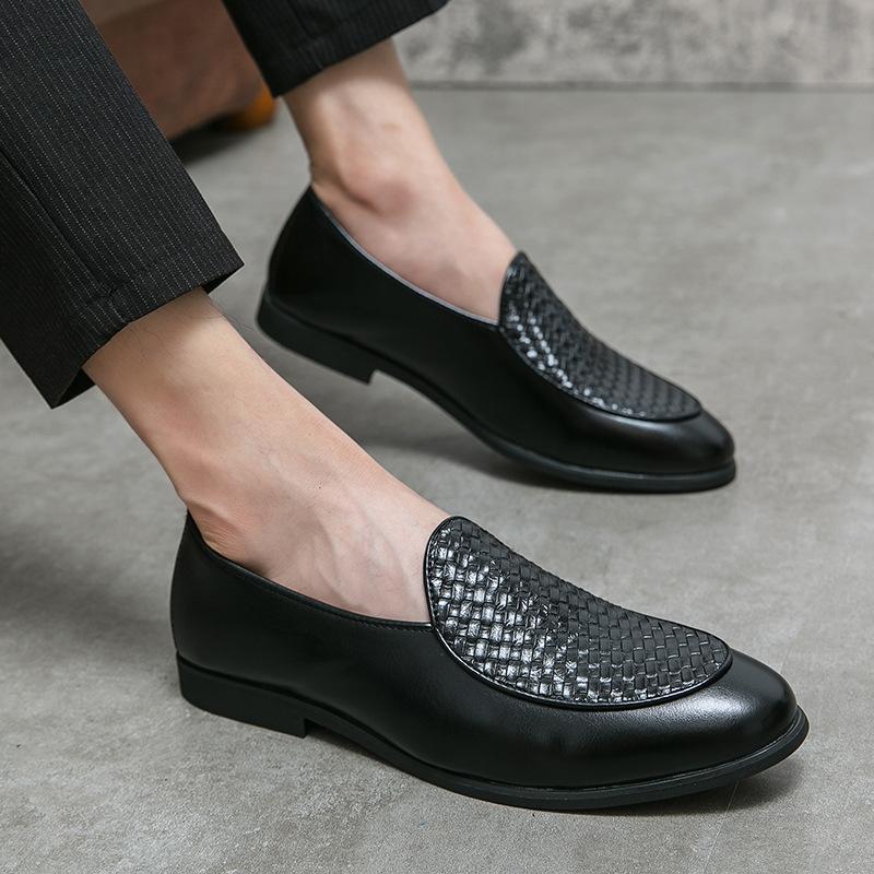 Men's shoes large size fashion outdoor casual shoes trendy foot loafers small leather shoes British style business leather shoes