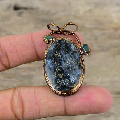 Pendentif en Larvikite Pendentif en Cuivre Électroformé Fait Main Aigue-marine Brute Pendentif Bijou Électroformé Cadeau pour Mère Pendentif Véritable Pierre Gemme