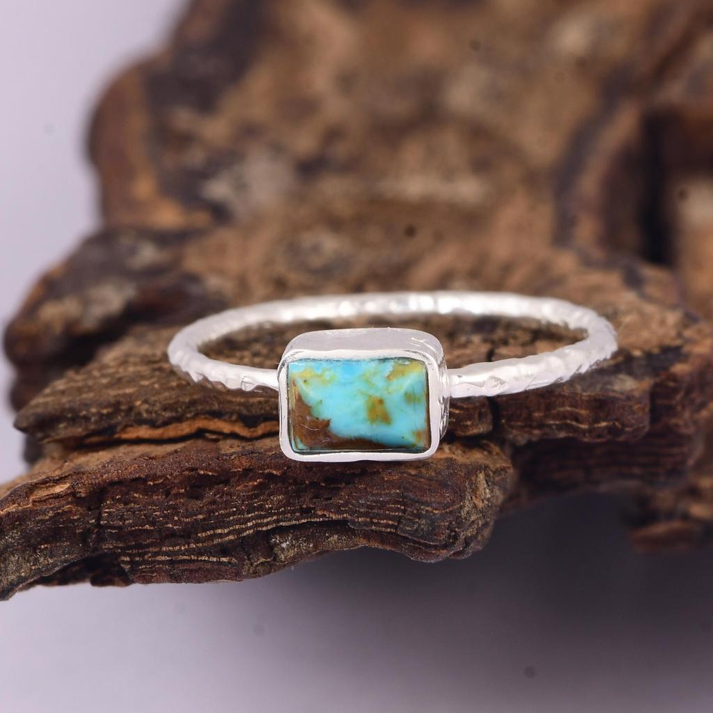 Natural Kingman Turquoise Ring, 925 Sterling Silver Texture Band Jewelry for Women, Special Gift for Her, Love, Crush and Girlfriends.