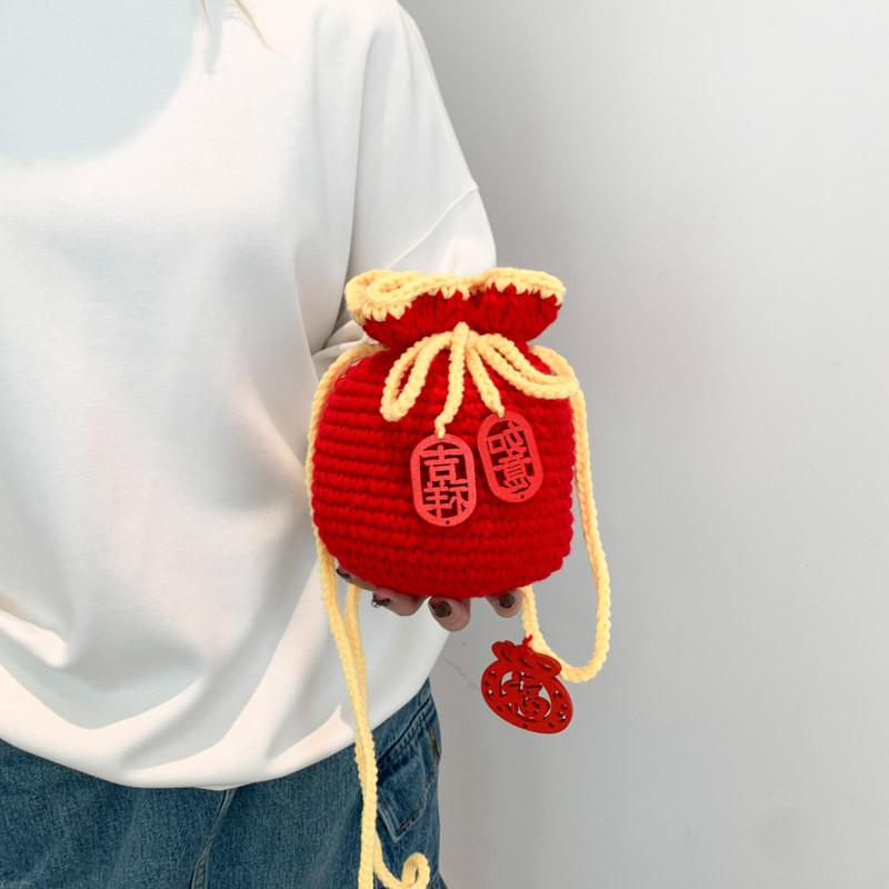 New Year Knitted Bag Women 2023 New Autumn Winter Popular Miniature Colorful Fashion Shoulder Bucket Bag красный