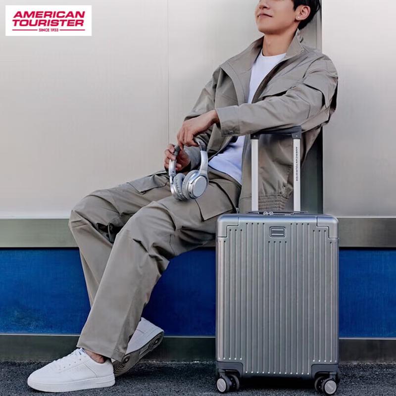 

AMERICAN TOURISTER Classic NF0 Hardside Spinner Carry-On Luggage 20 inch