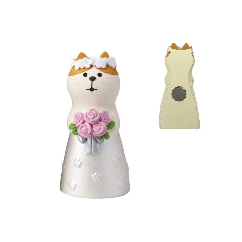 Japanese cat refrigerator sticker, grocery zakka cute bread coffee shop decoration gift miniature resin ornament