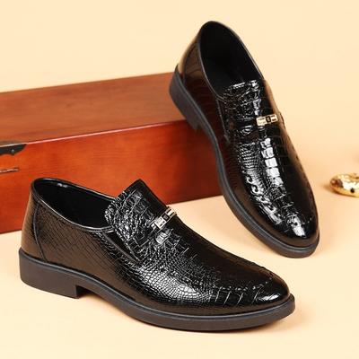 Nouvelles chaussures en cuir formelles pour hommes grande taille motif crocodile une pédale décontractées polyvalentes chaussures pour hommes