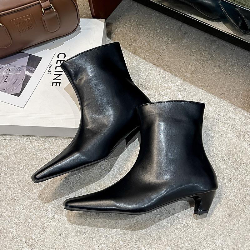 Autumn and Winter New Versatile Cat and Thin Boots Niche Small Ankle Boots Large Size Square Head Medium Heel Short Boots Women