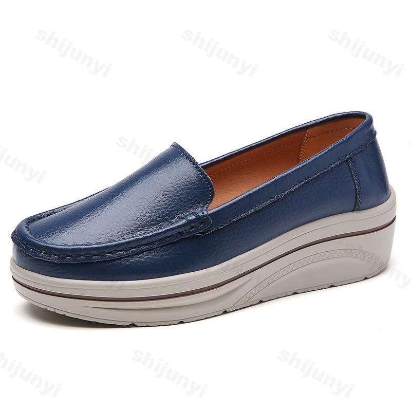 Fashion Women Loafers Vulcanize Sneakers Plateforme Moccasin Shoes 48 Size College Student Sport Twnis Famous Sneskers Zapatos Mujer