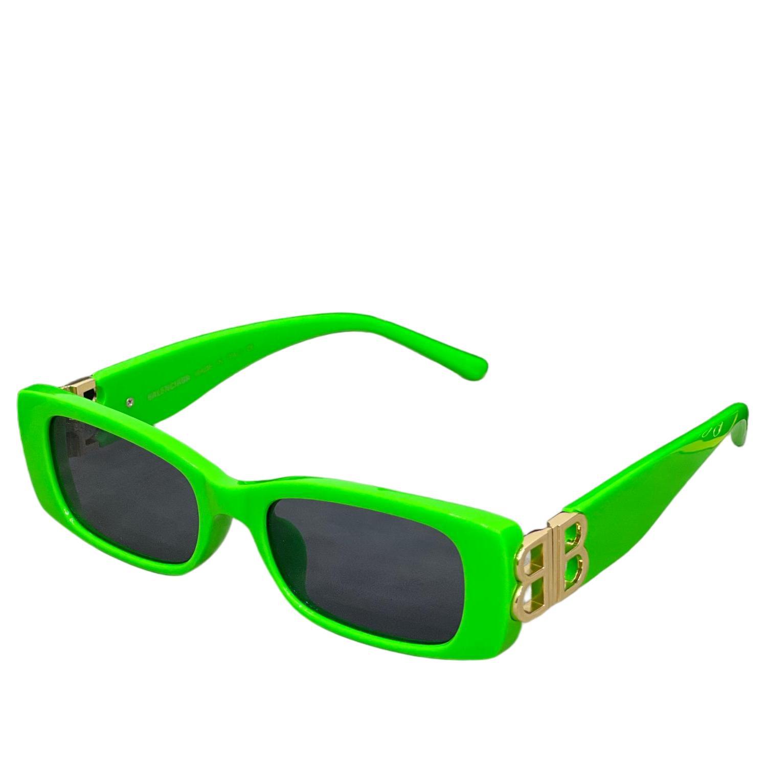 

Small Face Retro Square Sunglasses: Trendy European & American Style for Women