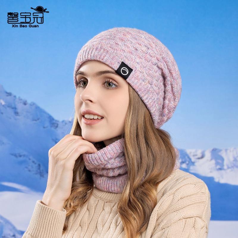 Winter hat, scarf set, women's outdoor cold protection and warmth, knitted hat, fleece ear protector, pullover, wool hat.