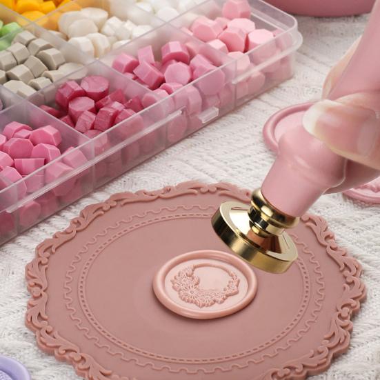 Wax Seal Stamp Exquisite Clear Texture Floral Pattern Sealing Wax Stamp Head Envelope Supply